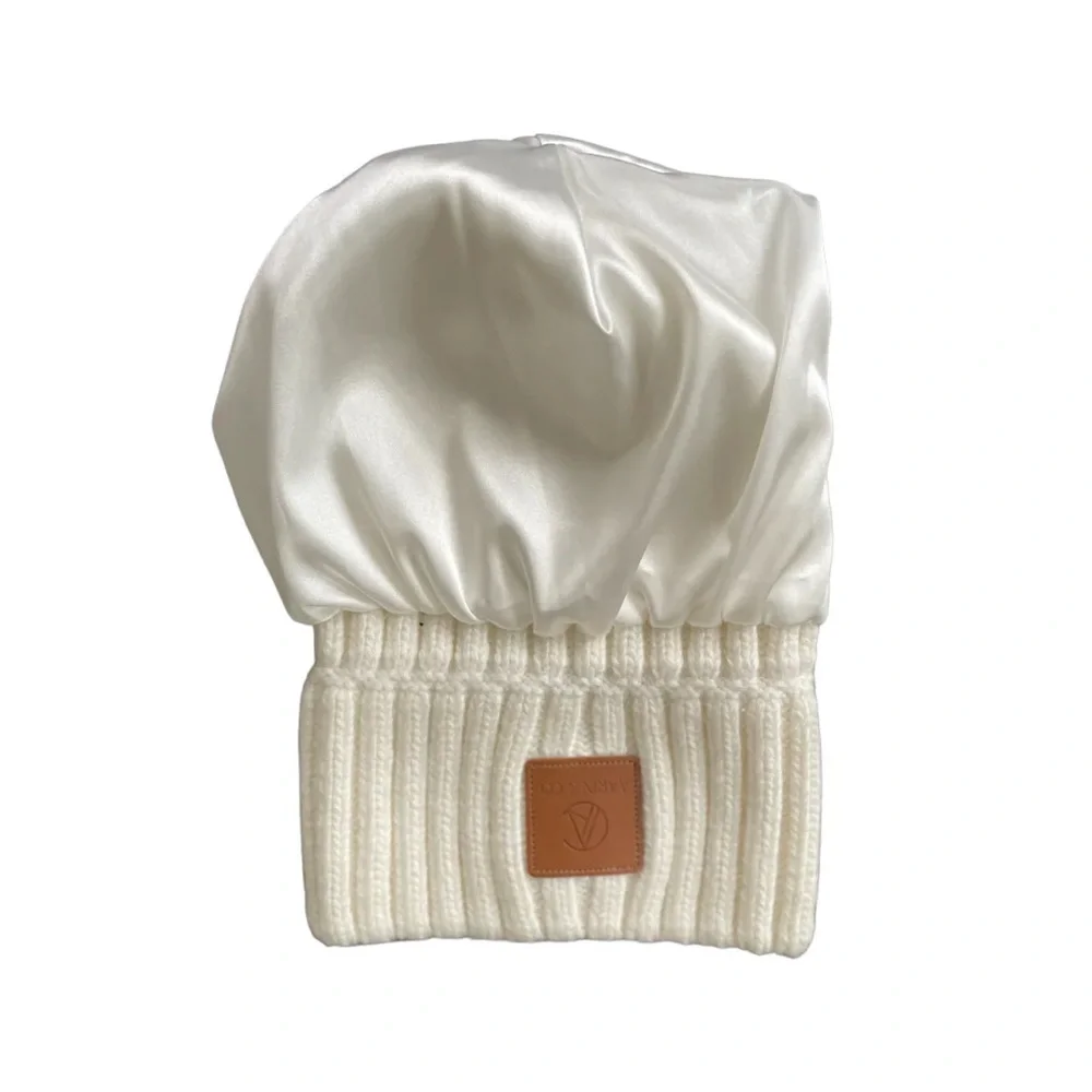 AARIN & CO NWT Ivory Knit Satin Lined Beanie $30 SIZE MEDIUM LARGE Luxe Gift Fab - Picture 5 of 5